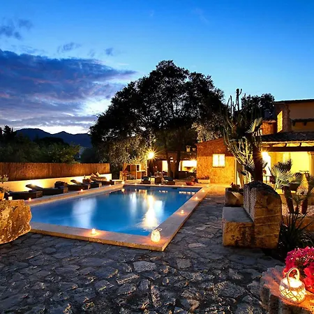 Distinguished 4 Bedrooms Segu Cini Recently Renovated With Modern Interior Pollença