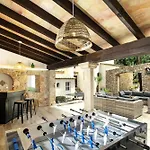 Distinguished 4 Bedrooms Segu Cini * Pollensa