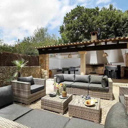 וילה Distinguished 4 Bedrooms Segu Cini *