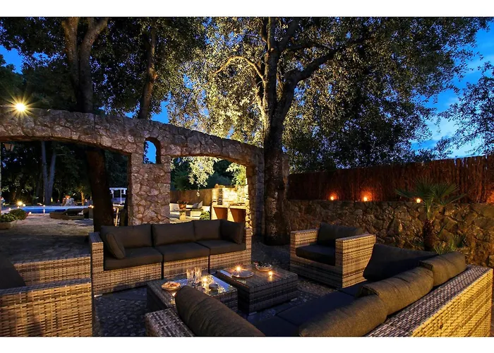 Distinguished 4 Bedrooms Segu Cini Pollenca